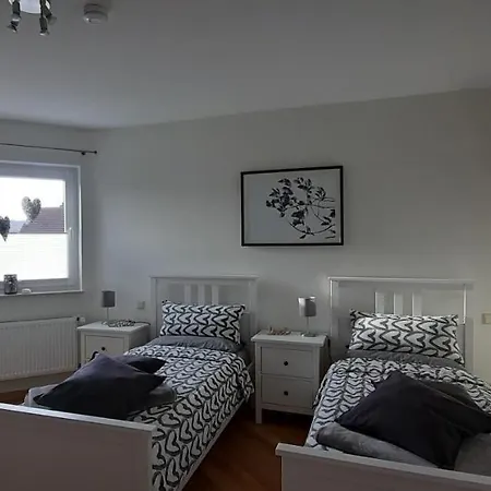 Ferienwohnung Windhagen Апартаменты